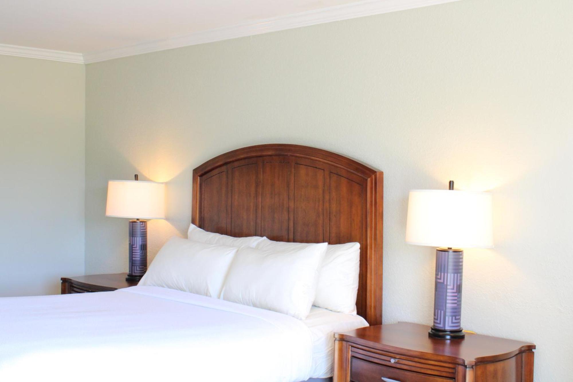 Cape Cod Irish Village - The Emerald Resort 반스터블 외부 사진